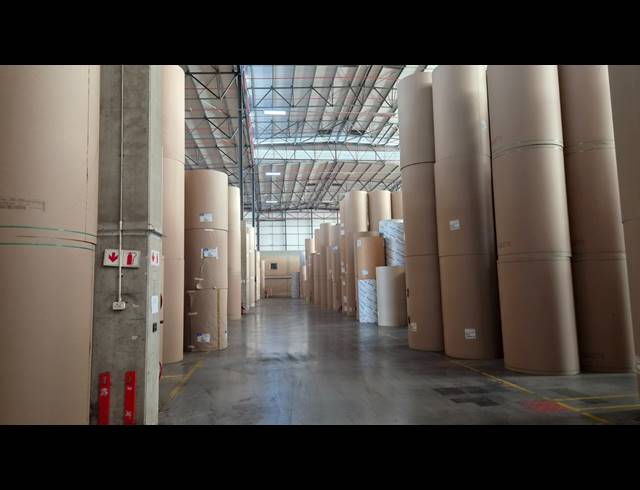 7,740M² WAREHOUSE TO LET IN ISANDO